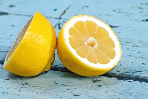 stock image Lemons on a wooden surface