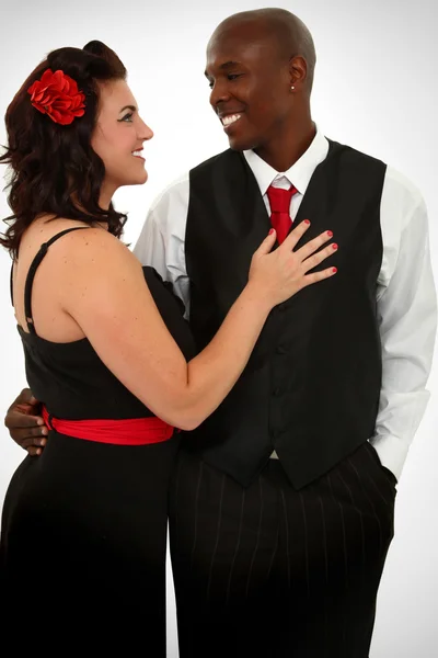 Hermosa pareja interracial Marido y esposa bailando —  Fotos de Stock