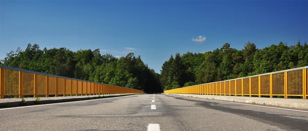 Road on bridge — Stock Photo, Image