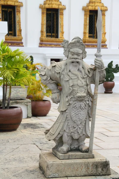 Ókori istenség, a nagy palota, Bangkok, Thaiföld-szobor — Stock Fotó