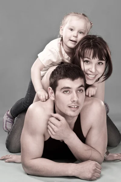 Family in studio — Stock Photo, Image