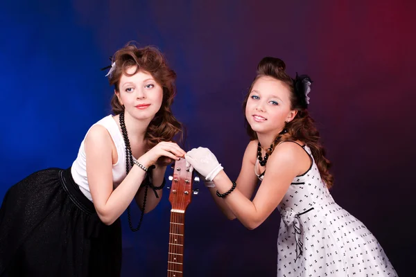 Two girls with guitar — Stock Photo, Image