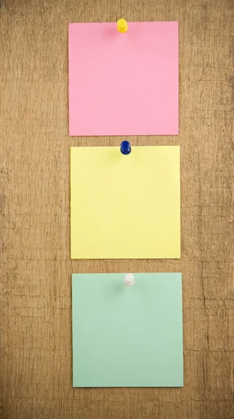 Note paper on wood background — Stock Photo, Image