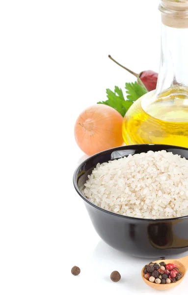 Rýže a zdravé potraviny na bílém pozadí — Stock fotografie