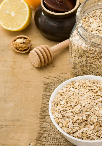 Cereals oat flake and healthy food — Stock Photo, Image