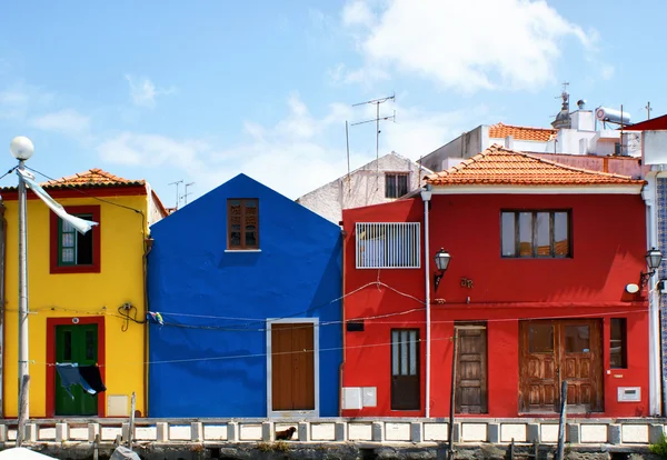 Παραδοσιακά σπίτια πολύχρωμα — Φωτογραφία Αρχείου