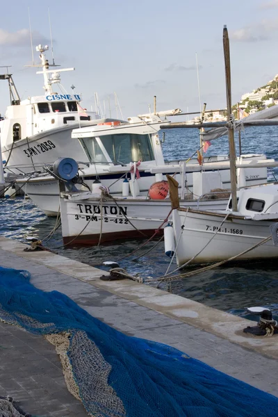 balıkçı tekneleri Marina