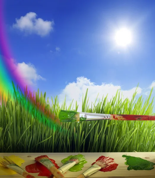 Stopy barvy přírody s rainbow a slunce — Stock fotografie