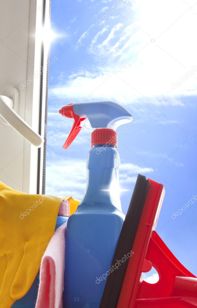 Cleaning kit for cleaner on the window