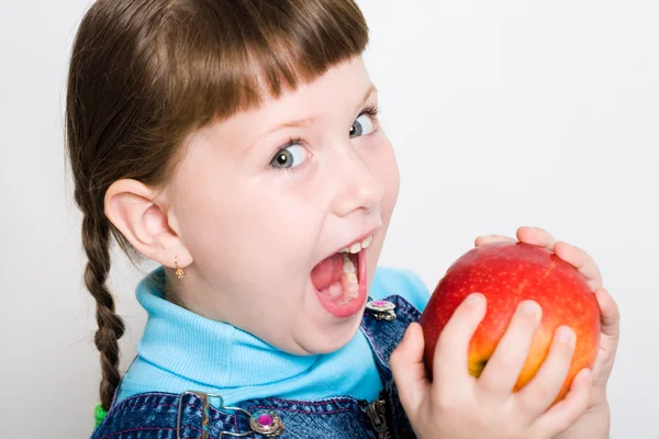 Äta äpple — Stockfoto