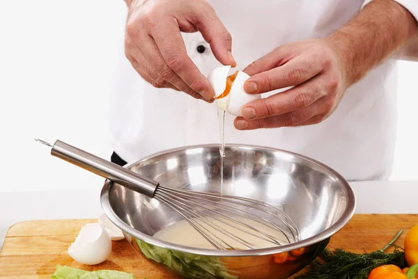 Preparing omelette — Stock Photo, Image