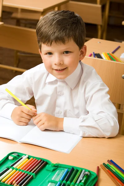 Chłopiec uczenia się — Zdjęcie stockowe