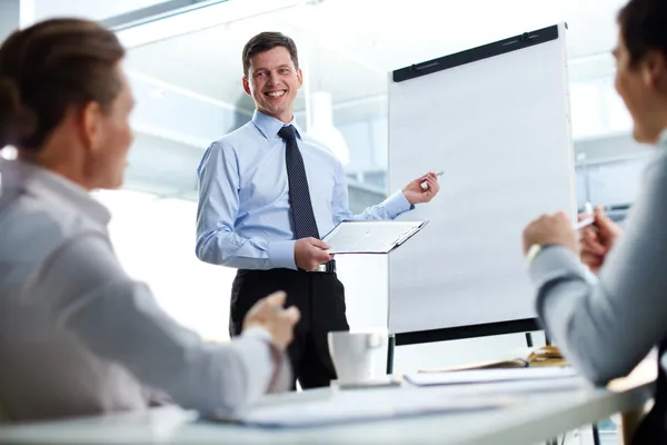 Explicación comercial — Foto de Stock