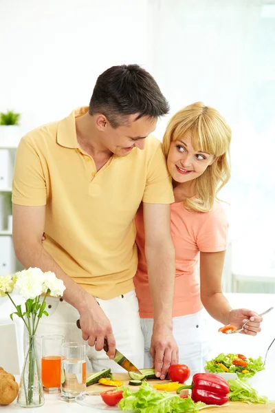 Cooking together — Stock Photo, Image