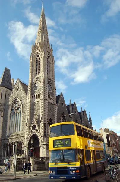 Ônibus em Dublin, Irlanda — Fotografia de Stock