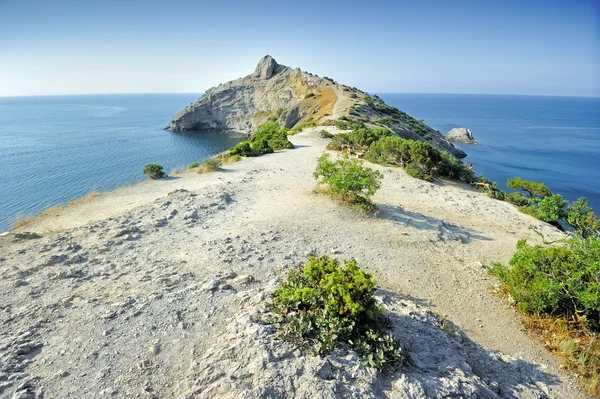 Paths along the Cape. The black sea, the Crimean Peninsula. — Stock Photo, Image