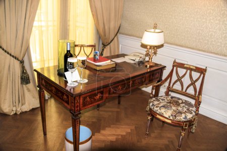 Intérieur de la chambre d'hôtel
