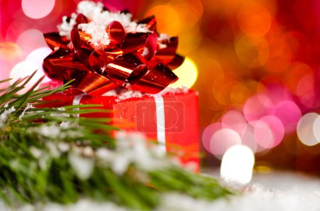 Boîte cadeau rouge 
