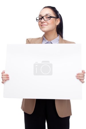Jeune femme d'affaires avec tableau blanc 