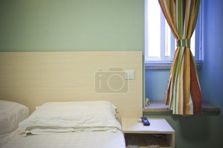 Intérieur d'un hôtel, chambre de sigle sans 