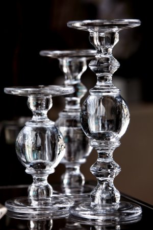 Bougeoirs .
