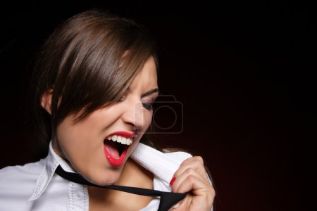 Femmes sexy en robe courte 