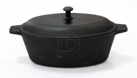 Casserole de volaille en fonte .
