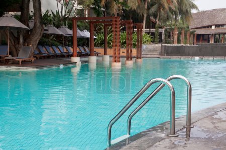 Piscine et piscine 