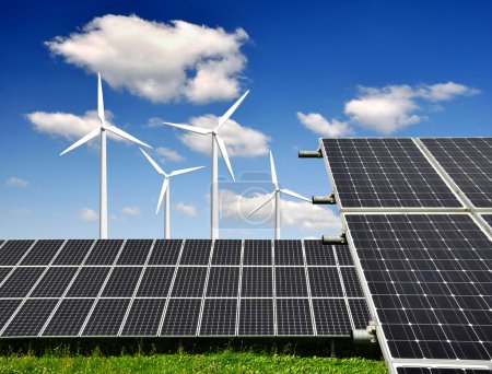 Panneaux solaires et éoliennes 