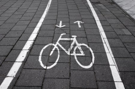 Panneau de la route cyclable dans la ville 