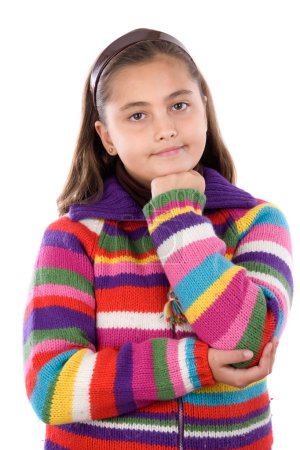 Adorable fille avec veste en laine pensée 