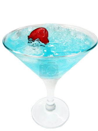 Alcool liqueur bleu curacao cocktail à la cerise 