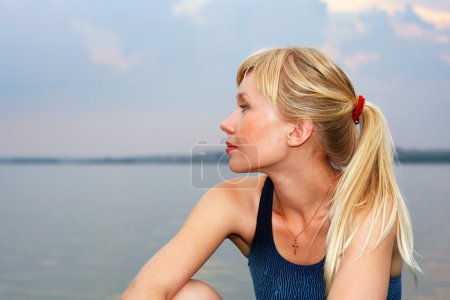 Blonde jeune fille 